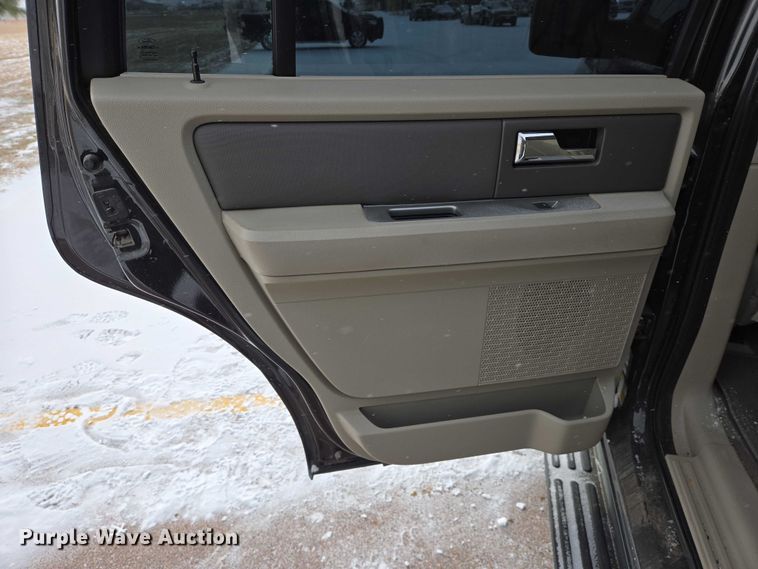 image for item ES2807 2012 Ford Expedition SUV
