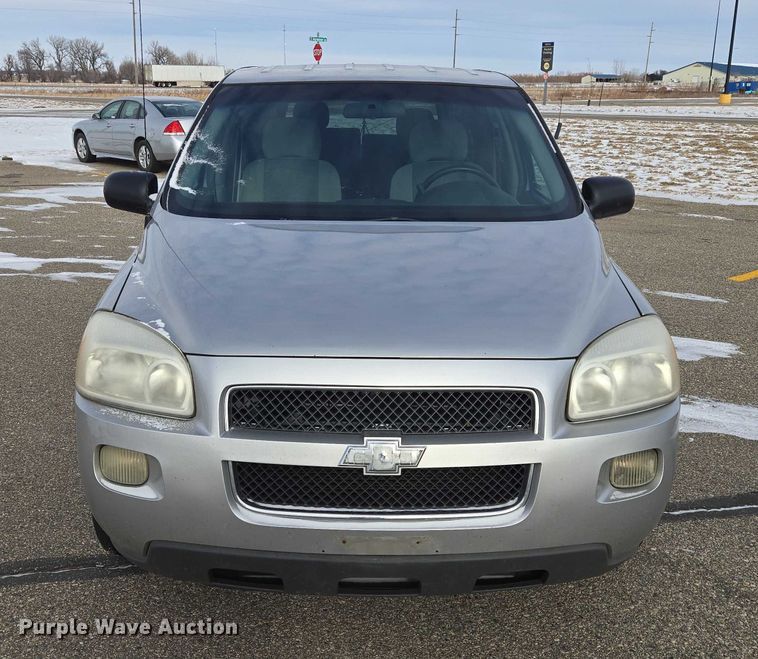 image for item ES2811 2008 Chevrolet Uplander van
