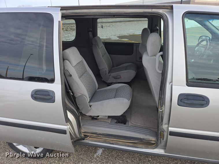 image for item ES2811 2008 Chevrolet Uplander van