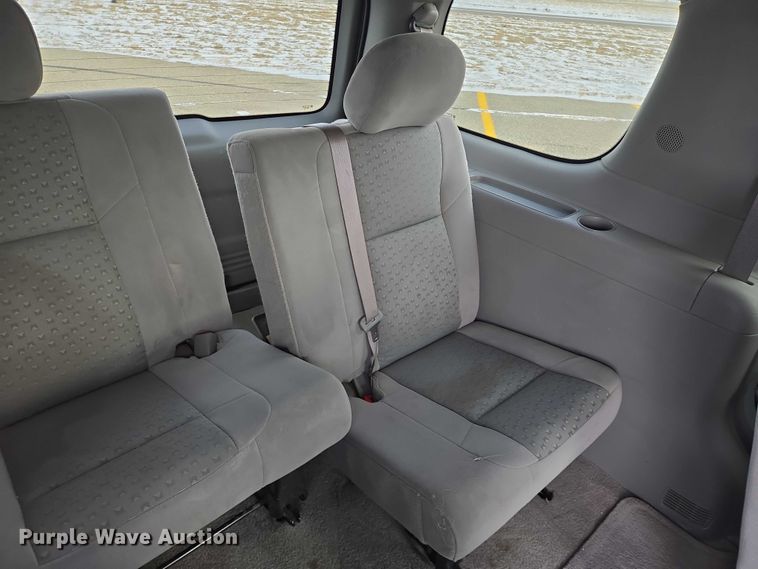 image for item ES2811 2008 Chevrolet Uplander van