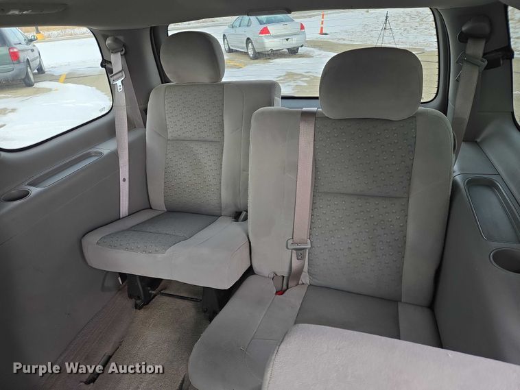 image for item ES2811 2008 Chevrolet Uplander van