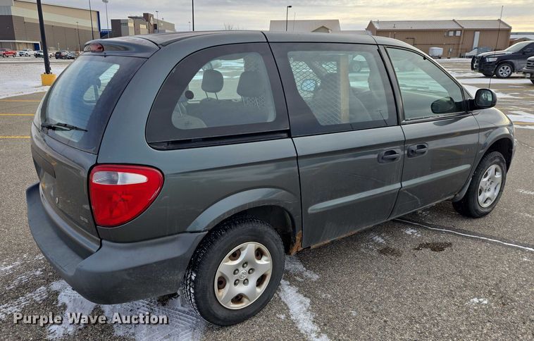 image for item ES2812 2002 Dodge Caravan van