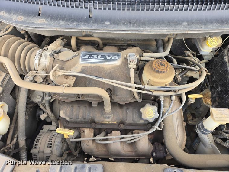 image for item ES2812 2002 Dodge Caravan van