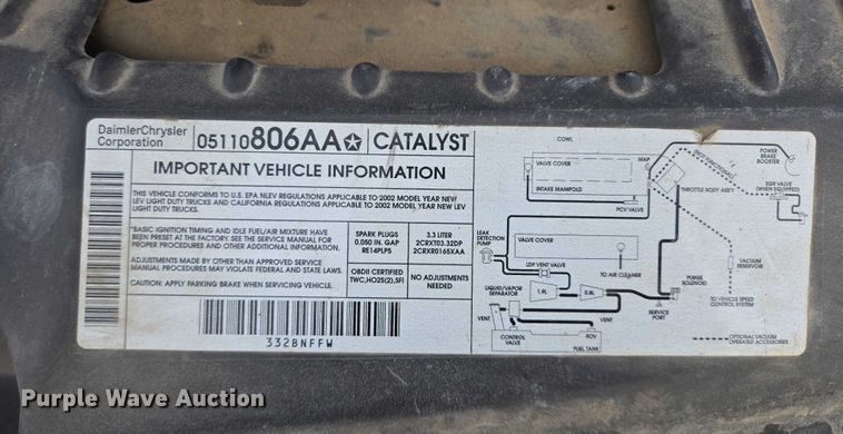 image for item ES2812 2002 Dodge Caravan van