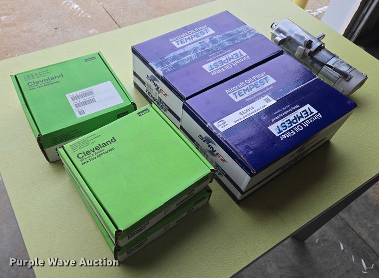 image for item ES2813 Aircraft parts