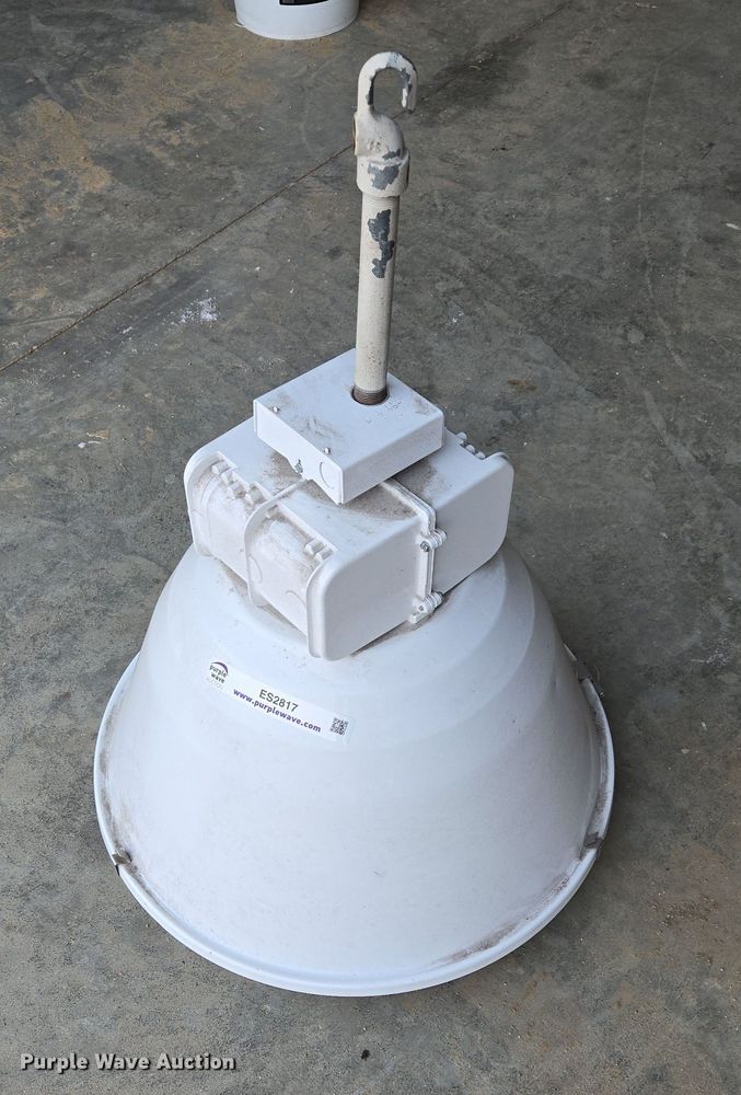 image for item ES2817 (10) Lithonia Lighting M59 lights