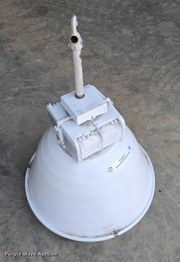 image for item ES2817 (10) Lithonia Lighting M59 lights