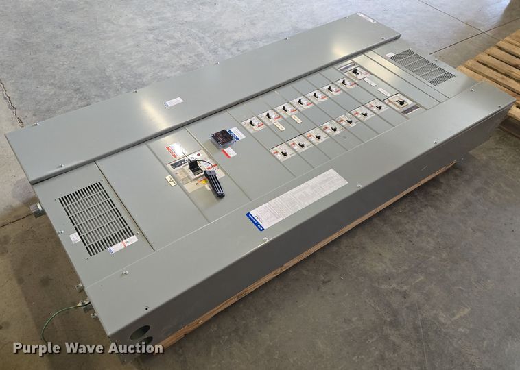 image for item ES2820 2011 Eaton Pow-R-Line PRL4 panelboard