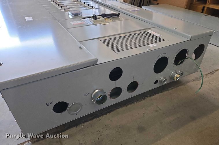 image for item ES2820 2011 Eaton Pow-R-Line PRL4 panelboard