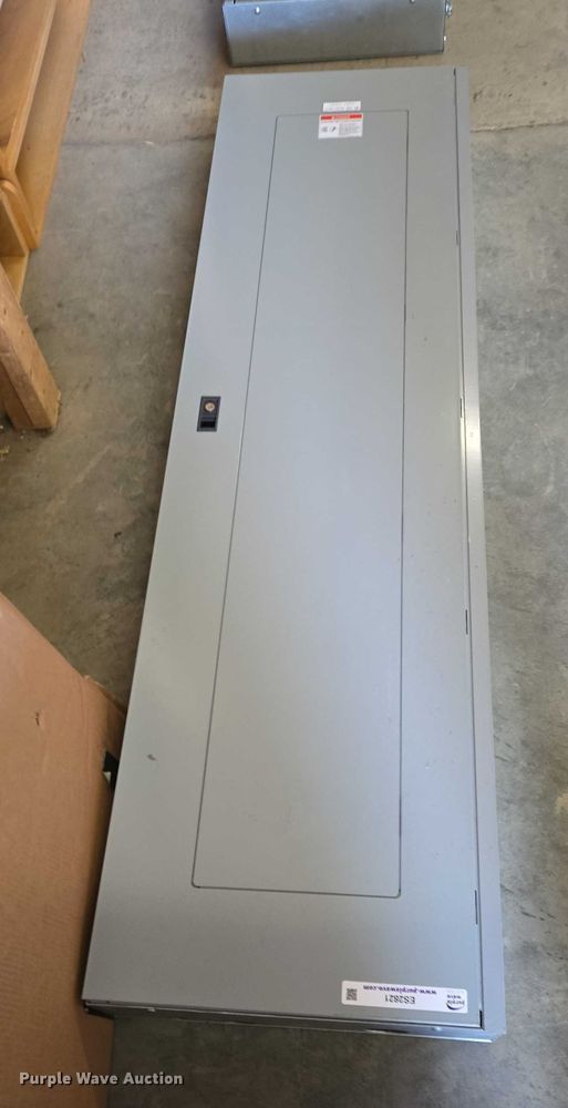 image for item ES2821 2011 Eaton electrical panel