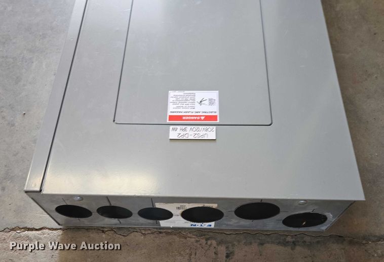 image for item ES2821 2011 Eaton electrical panel