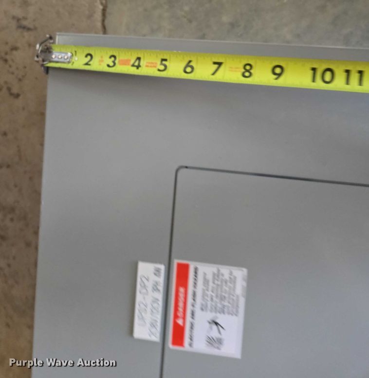 image for item ES2821 2011 Eaton electrical panel