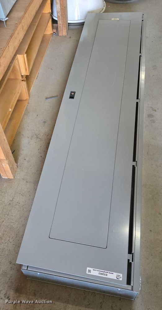 image for item ES2822 2011 Eaton PRL3a electrical panel