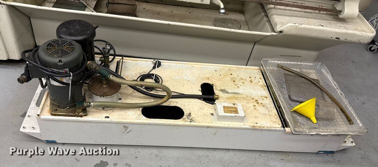 image for item ES5648 2003 Haas VF-1D milling machine