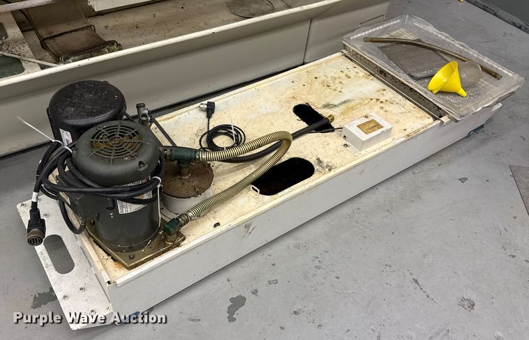 image for item ES5648 2003 Haas VF-1D milling machine