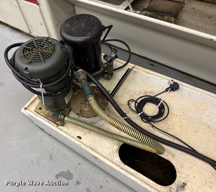 image for item ES5648 2003 Haas VF-1D milling machine