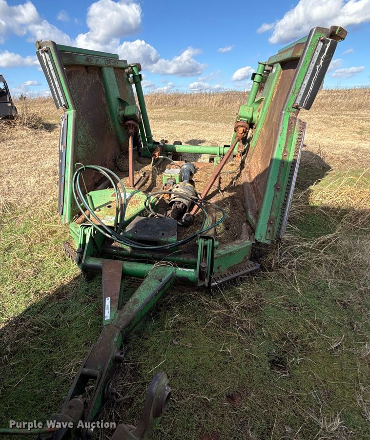 image for item ES5650 John Deere 1518 batwing rotary mower