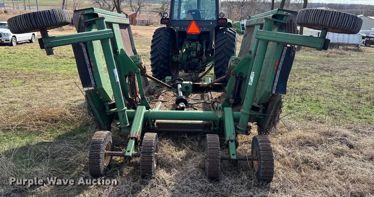 image for item ES5650 John Deere 1518 batwing rotary mower