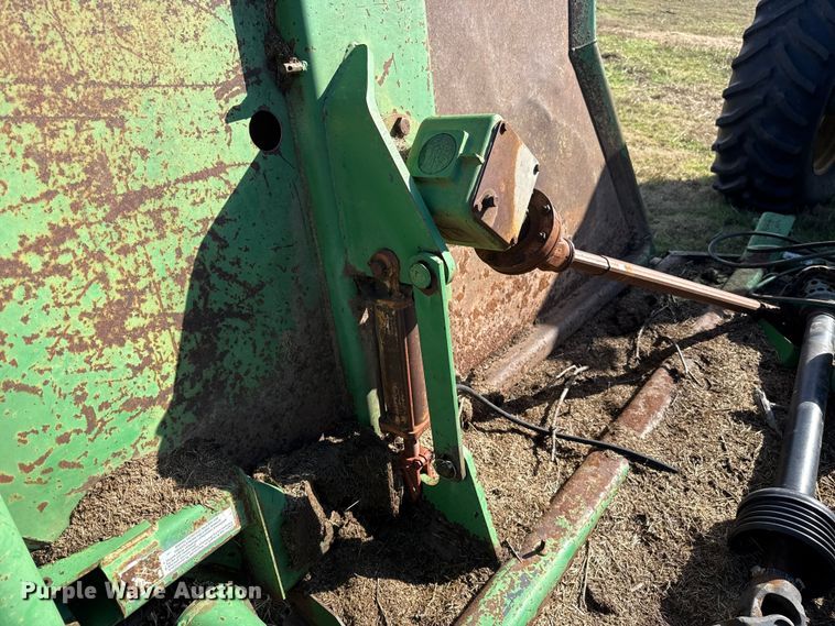 image for item ES5650 John Deere 1518 batwing rotary mower