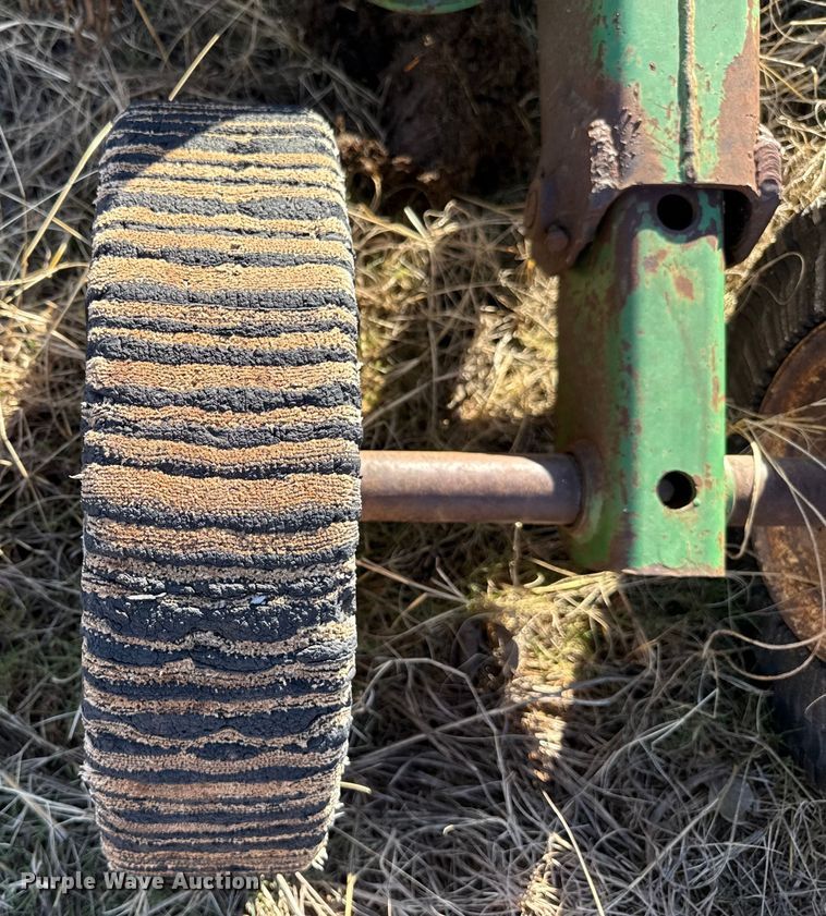 image for item ES5650 John Deere 1518 batwing rotary mower