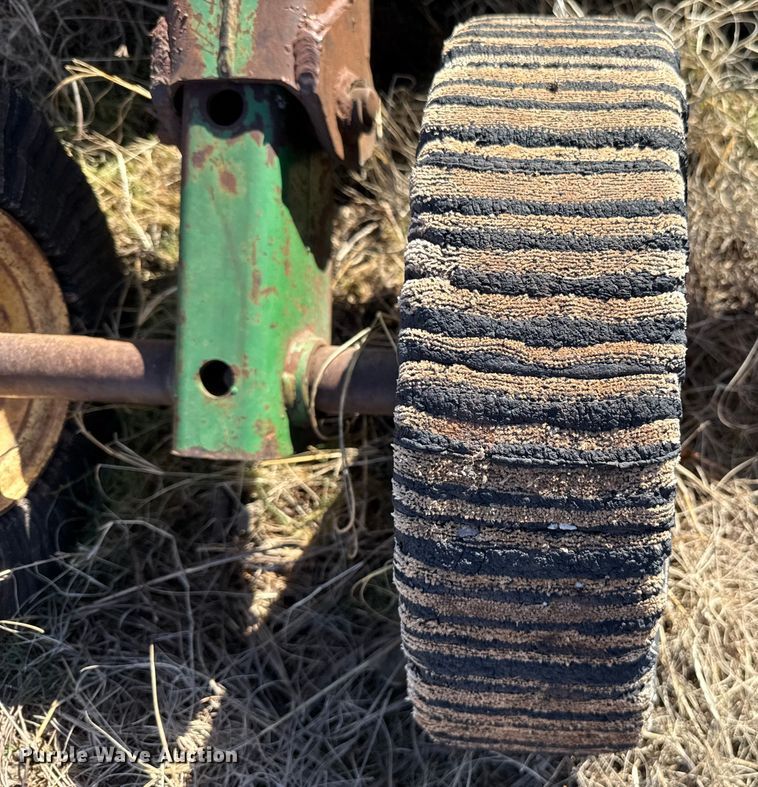 image for item ES5650 John Deere 1518 batwing rotary mower