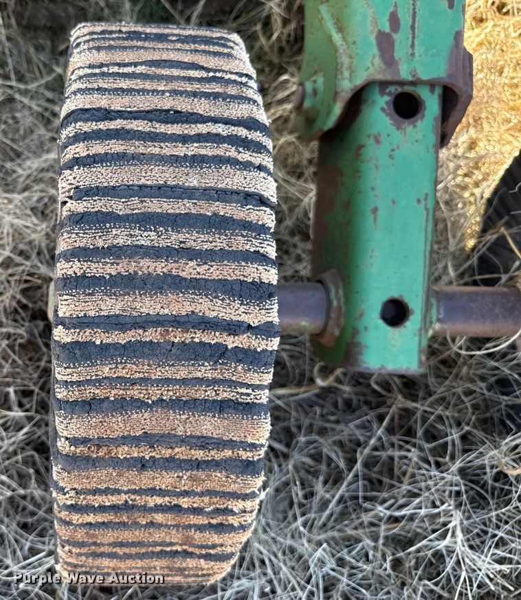 image for item ES5650 John Deere 1518 batwing rotary mower