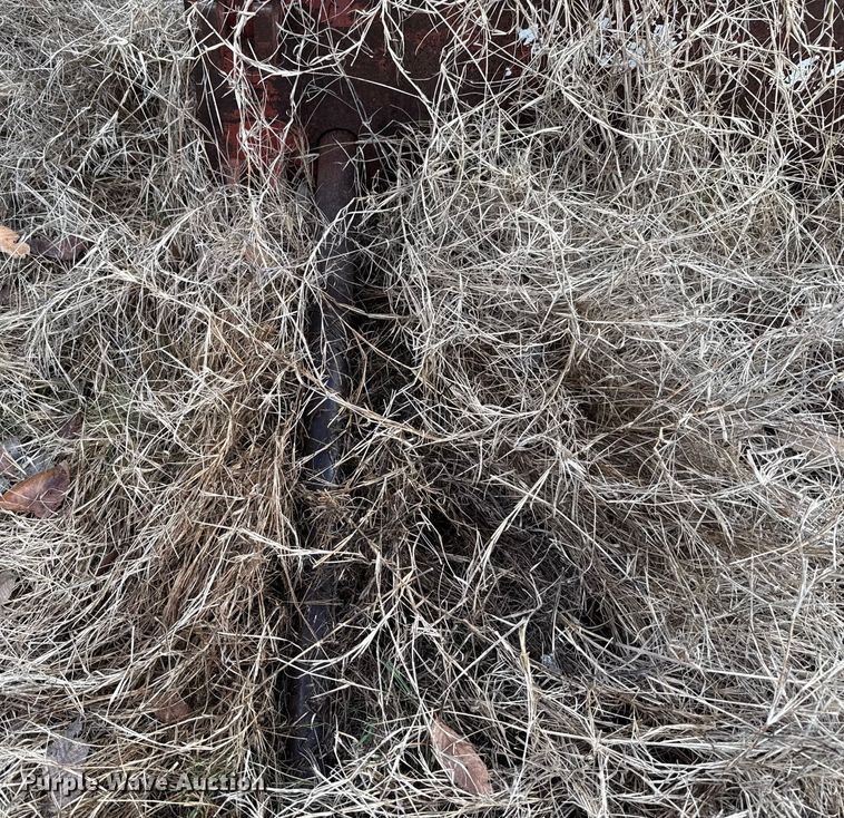 image for item ES5653 International 684 tractor