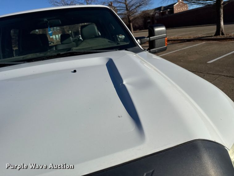 image for item ES5655 2015 Ford F250 Super Duty Crew Cab pickup truck