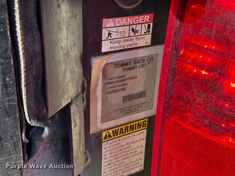 image for item ES5655 2015 Ford F250 Super Duty Crew Cab pickup truck