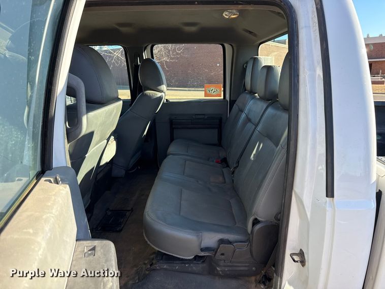 image for item ES5655 2015 Ford F250 Super Duty Crew Cab pickup truck