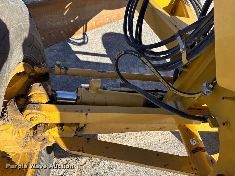 image for item ES5671 2012 Caterpillar 12M2 VHP Plus motor grader