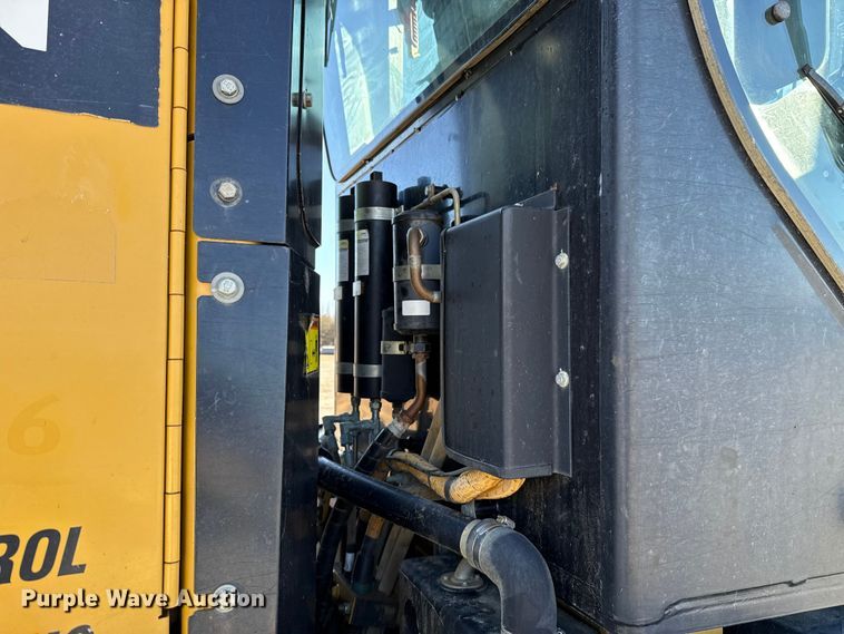 image for item ES5671 2012 Caterpillar 12M2 VHP Plus motor grader