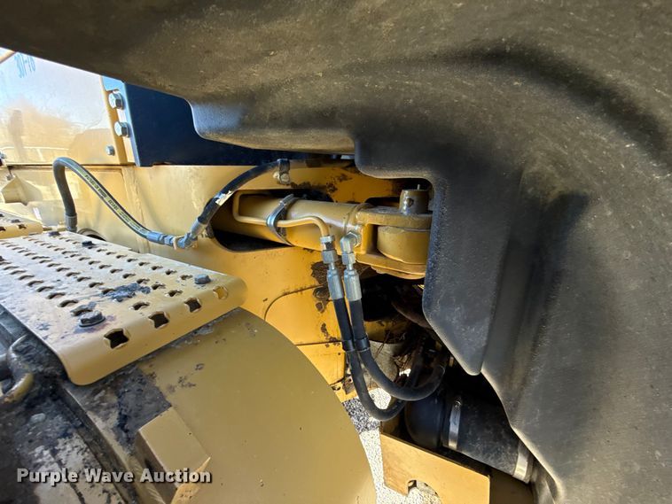 image for item ES5671 2012 Caterpillar 12M2 VHP Plus motor grader