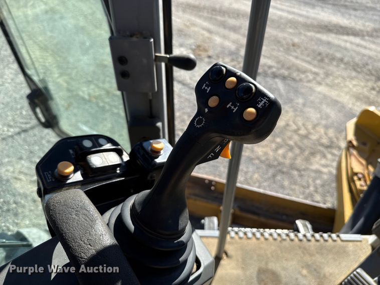 image for item ES5671 2012 Caterpillar 12M2 VHP Plus motor grader