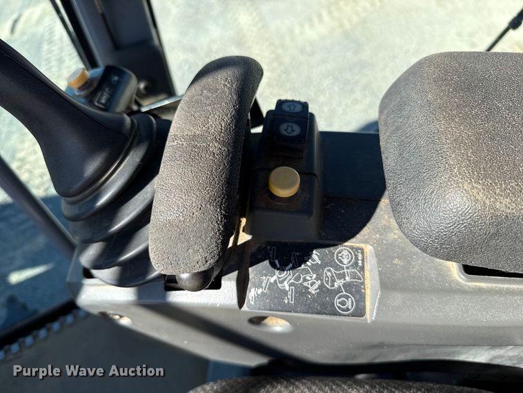 image for item ES5671 2012 Caterpillar 12M2 VHP Plus motor grader