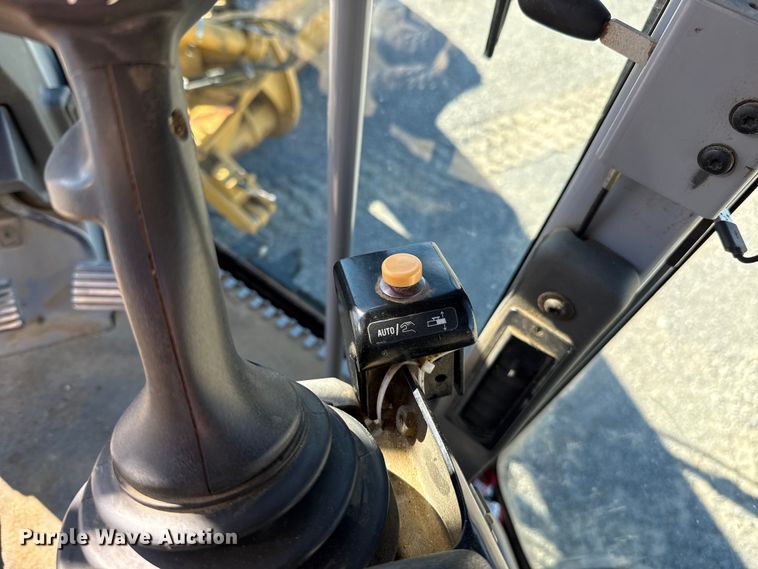 image for item ES5671 2012 Caterpillar 12M2 VHP Plus motor grader