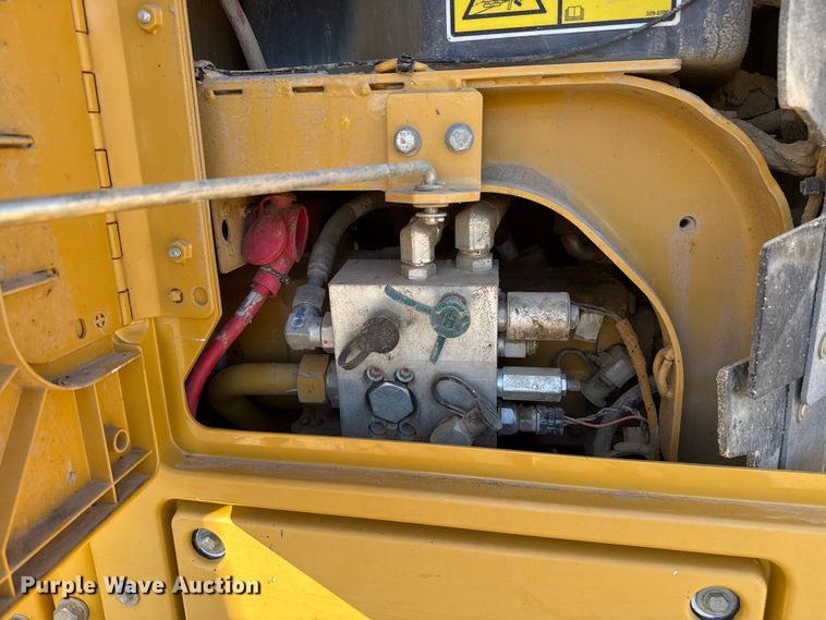 image for item ES5671 2012 Caterpillar 12M2 VHP Plus motor grader