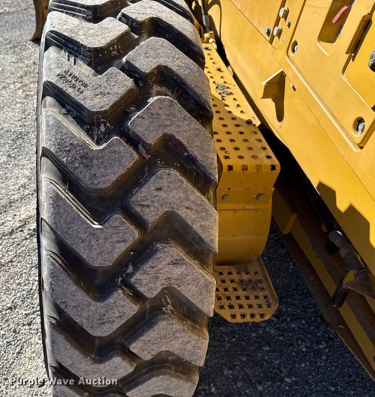 image for item ES5671 2012 Caterpillar 12M2 VHP Plus motor grader