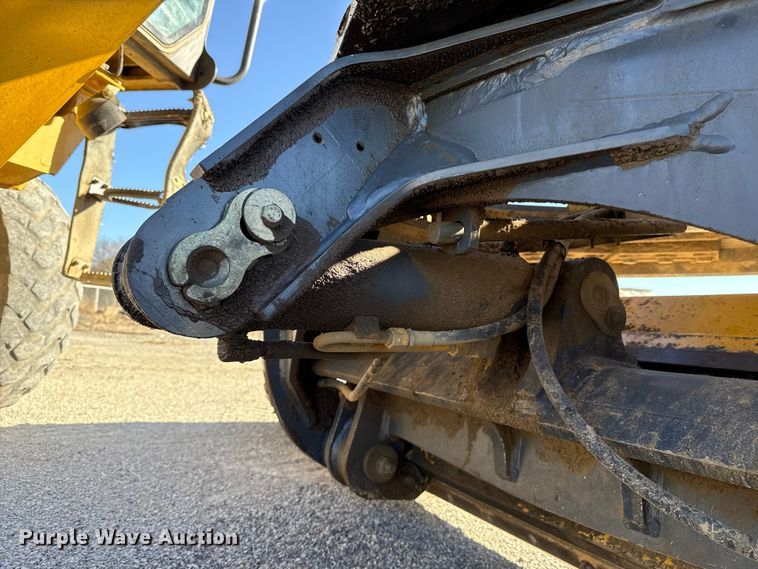 image for item ES5672 2009 John Deere 770GP motor grader