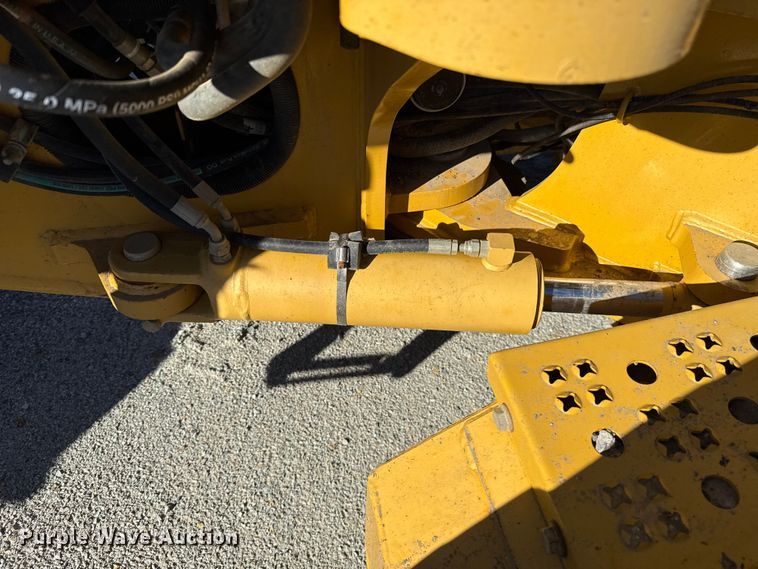 image for item ES5672 2009 John Deere 770GP motor grader