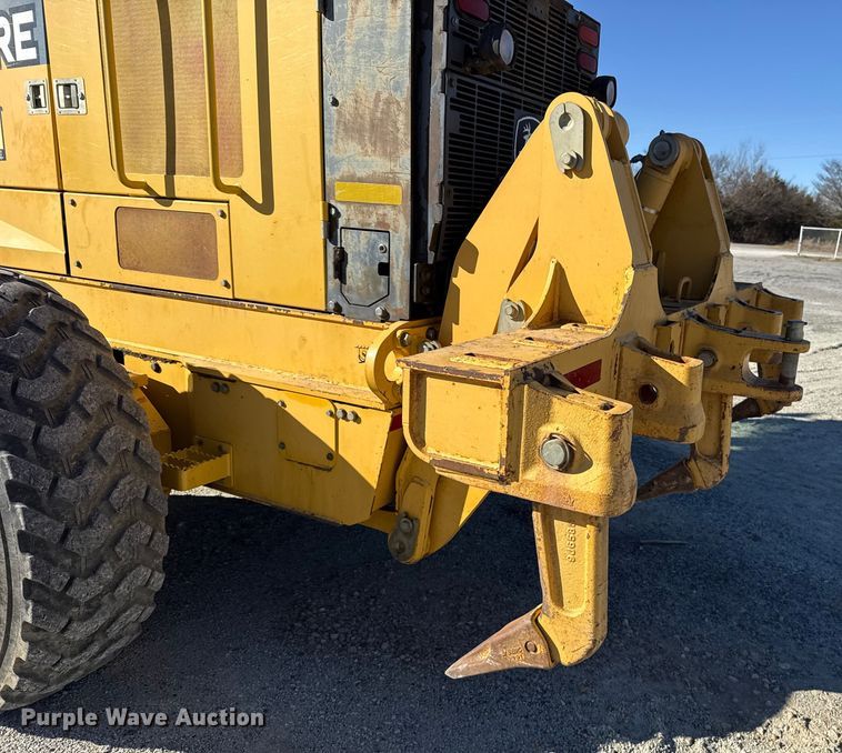 image for item ES5672 2009 John Deere 770GP motor grader