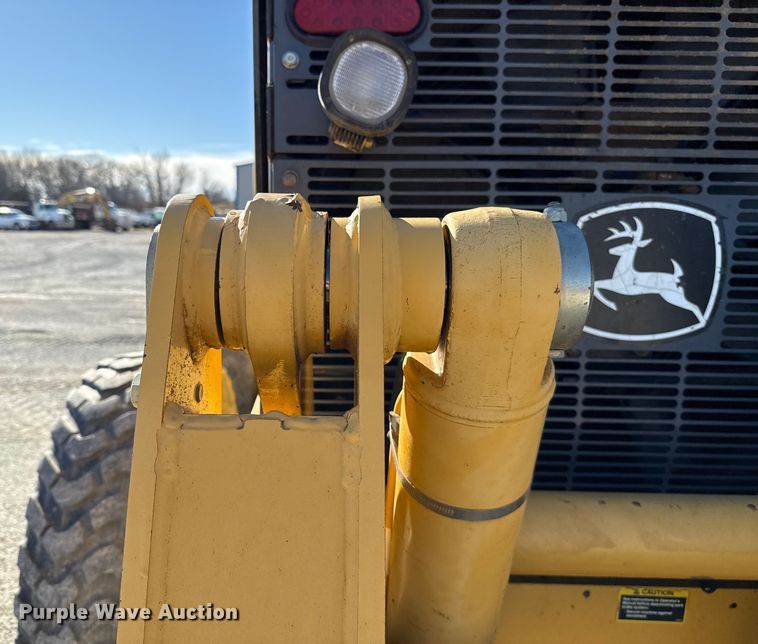 image for item ES5672 2009 John Deere 770GP motor grader