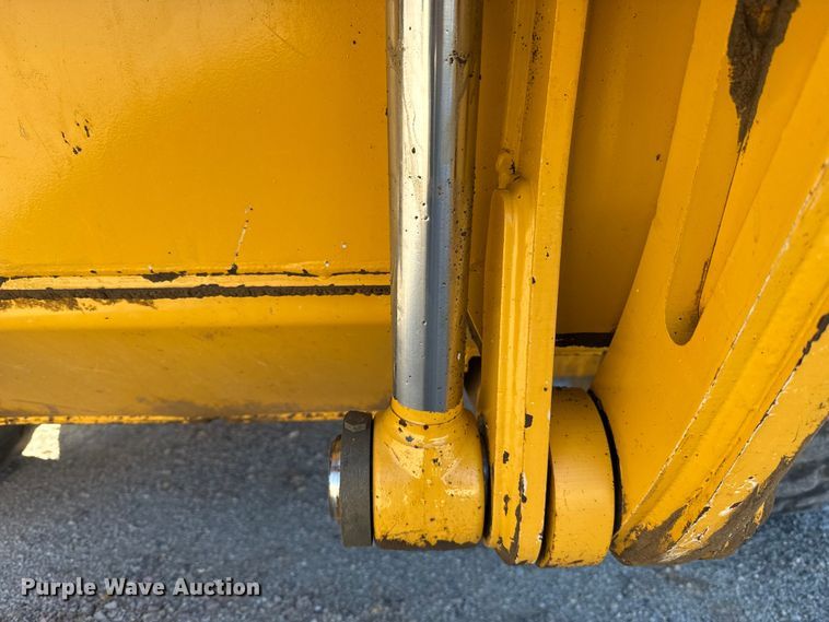 image for item ES5672 2009 John Deere 770GP motor grader