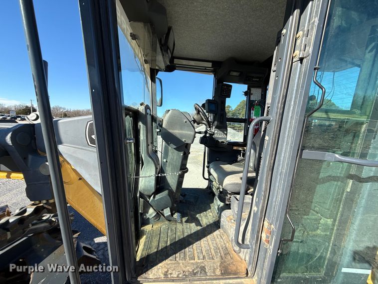 image for item ES5672 2009 John Deere 770GP motor grader