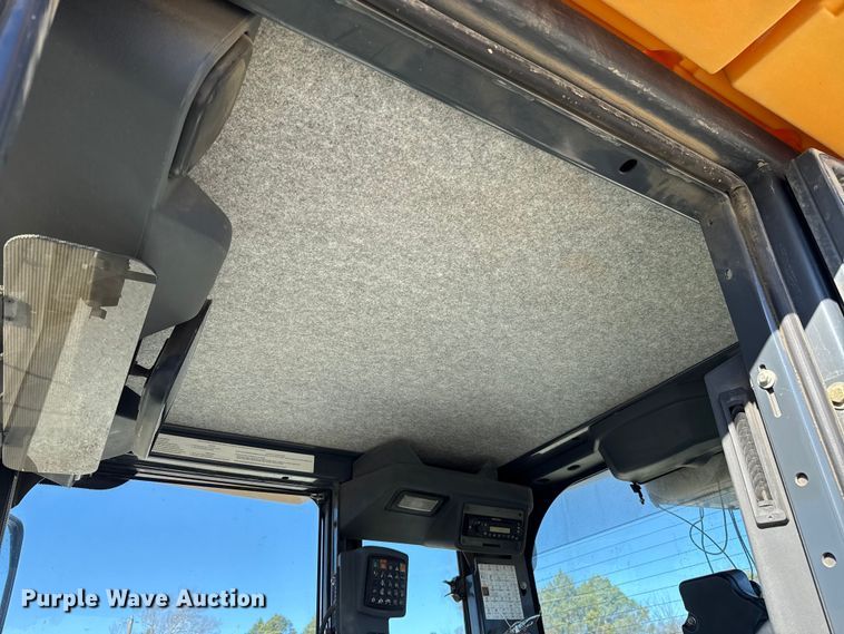 image for item ES5672 2009 John Deere 770GP motor grader