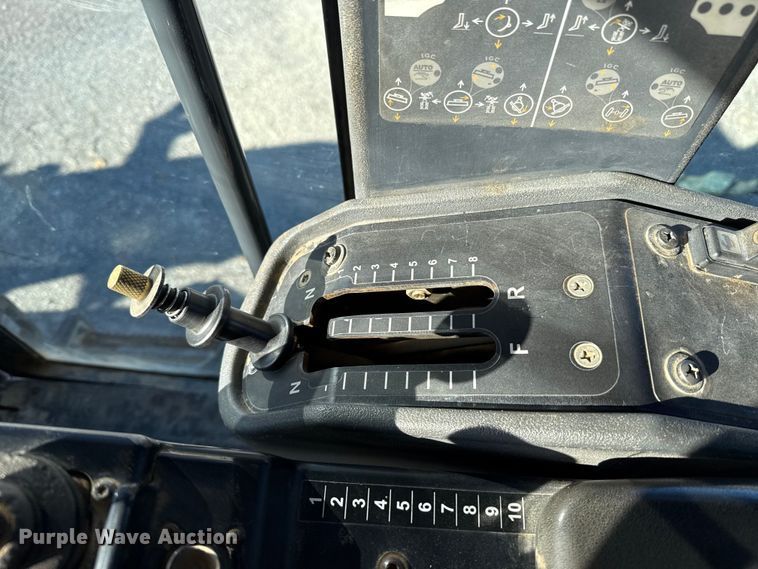 image for item ES5672 2009 John Deere 770GP motor grader