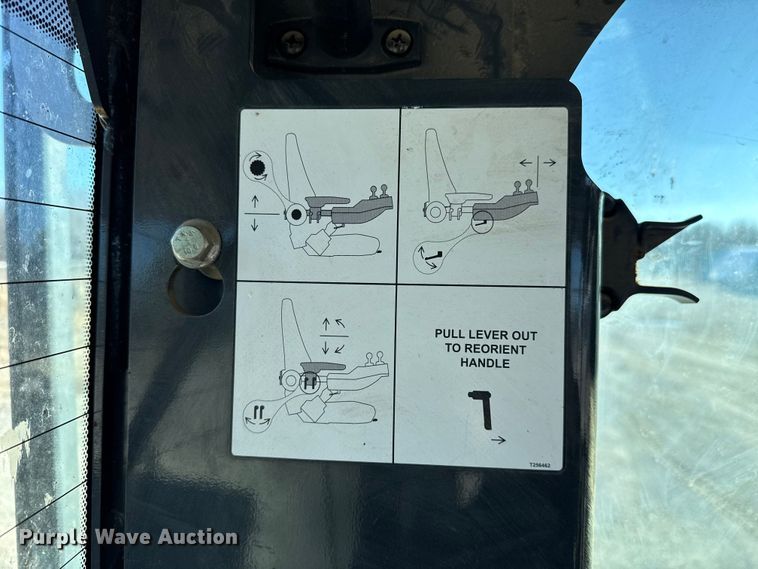 image for item ES5672 2009 John Deere 770GP motor grader