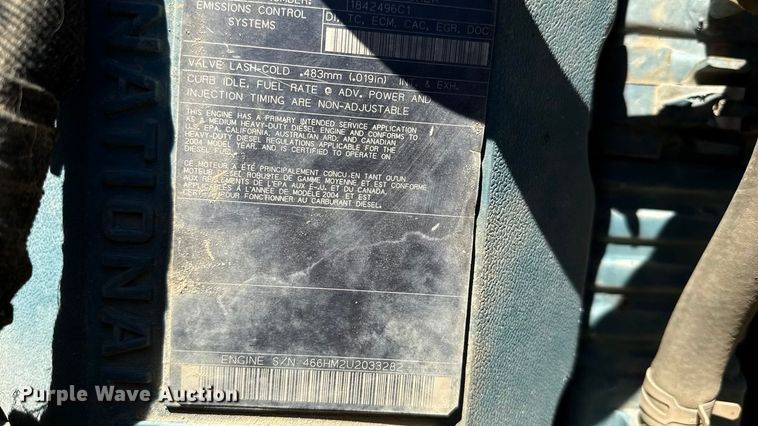 image for item ES5673 2005 International 7300 Crew Cab flatbed truck