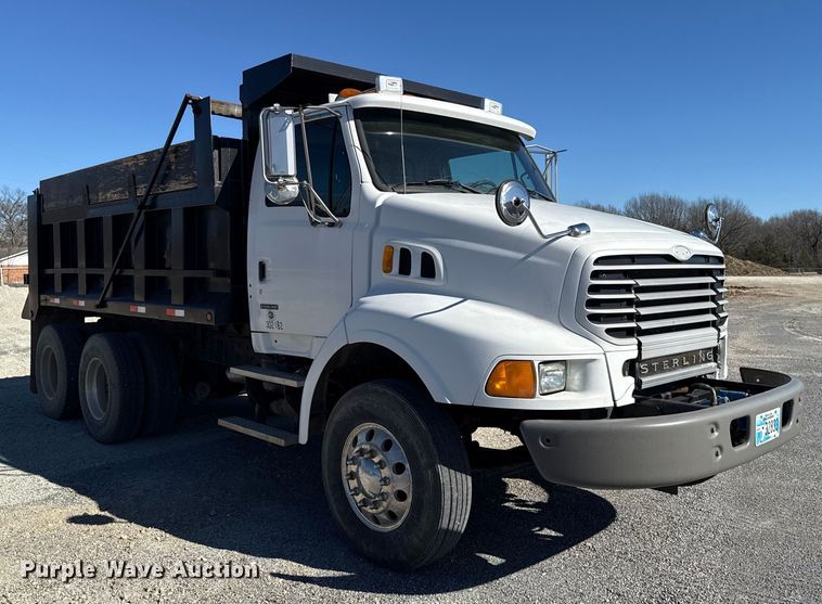 image for item ES5674 2007 Sterling L-Line dump flatbed truck