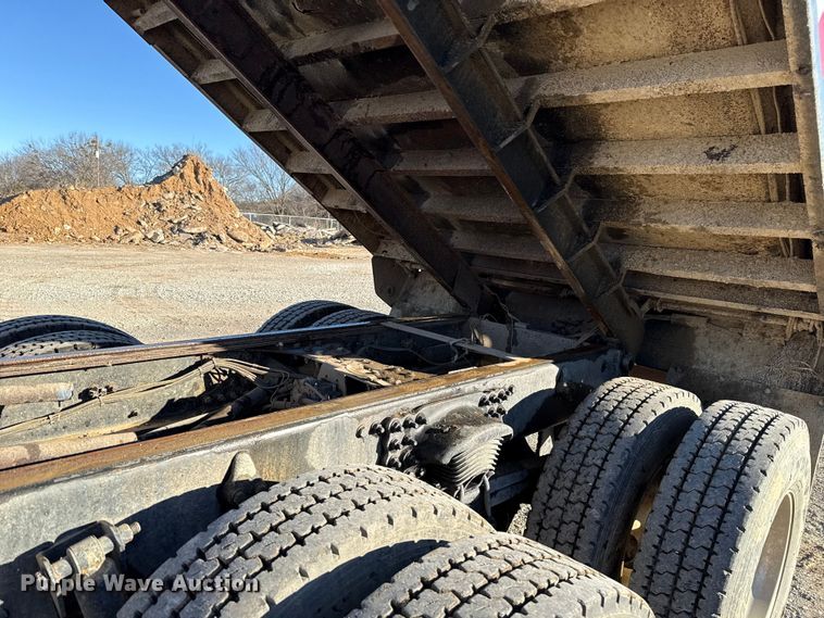 image for item ES5674 2007 Sterling L-Line dump flatbed truck